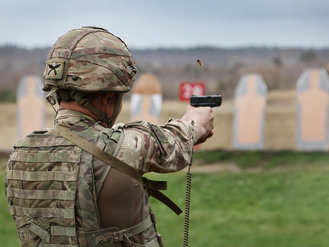 Royal Gurkha Rifleman firing a pistol Photo Print - British Army Hampshire Prints 6 x 4 No Frame No