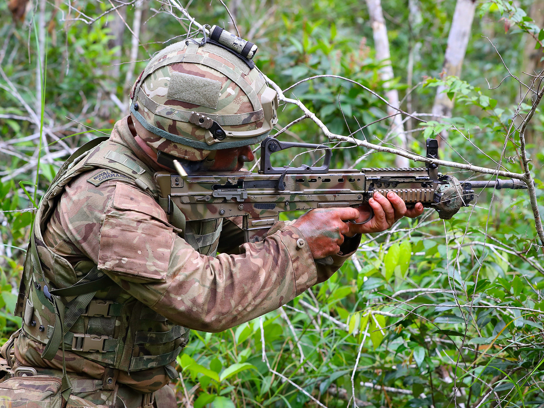 Royal Marines Commando Belize Jungle Photo Print - 40 Commando Hampshire Prints 6 x 4 No Frame No