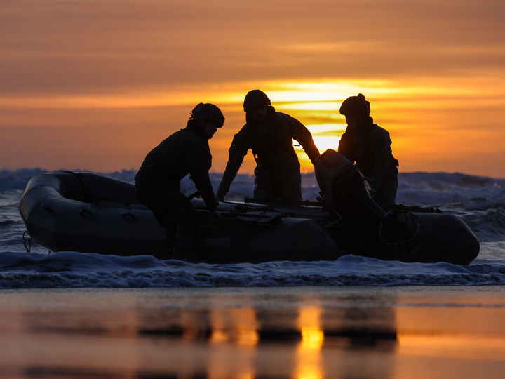 Royal Marines beach Landing at sunset Photo Print - 47 Commando Hampshire Prints 6 x 4 No Frame No