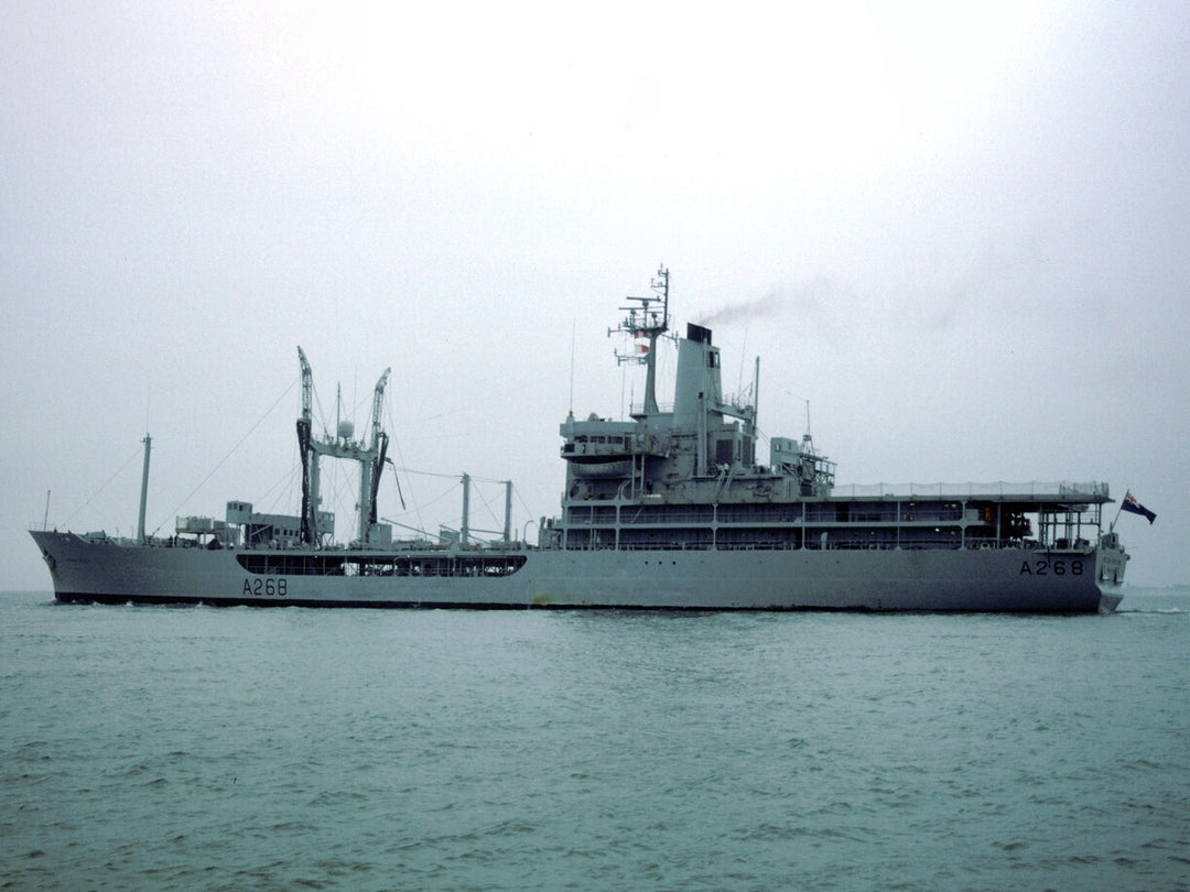 RFA Gold Rover (A271) Photo Print - Port Beam View - Royal Fleet Auxiliary Rover Class Tanker Hampshire Prints 6 x 4 No Frame No