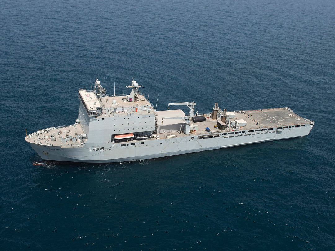 RFA Cardigan Bay (L3009) Photo Print - Port Side View - Royal Fleet Auxiliary Bay Class Dock Landing Ship Hampshire Prints 6 x 4 No Frame No
