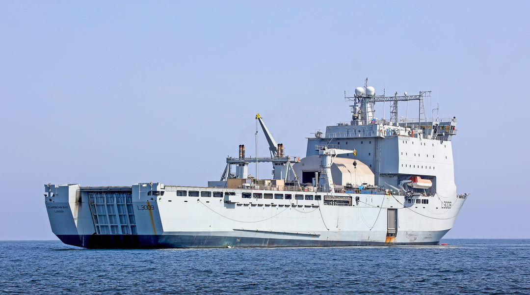 RFA Cardigan Bay (L3009) Photo Print - Starboard Quarter View - Royal Fleet Auxiliary Bay Class Dock Landing Ship Hampshire Prints 6 x 4 No Frame No