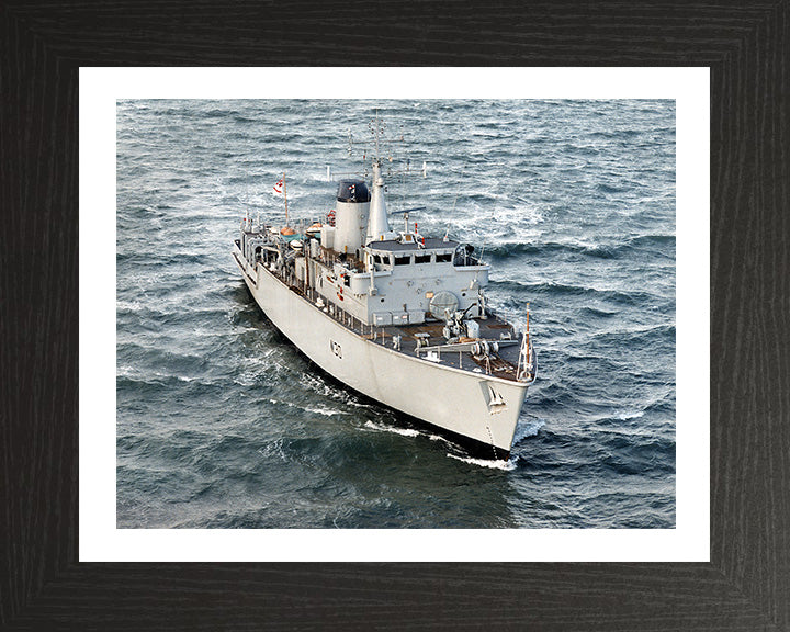 HMS Ledbury (M30) Photo Print - At Sea - Royal Navy Hunt Class Minesweeper Hampshire Prints 10 x 8 Black Frame Yes