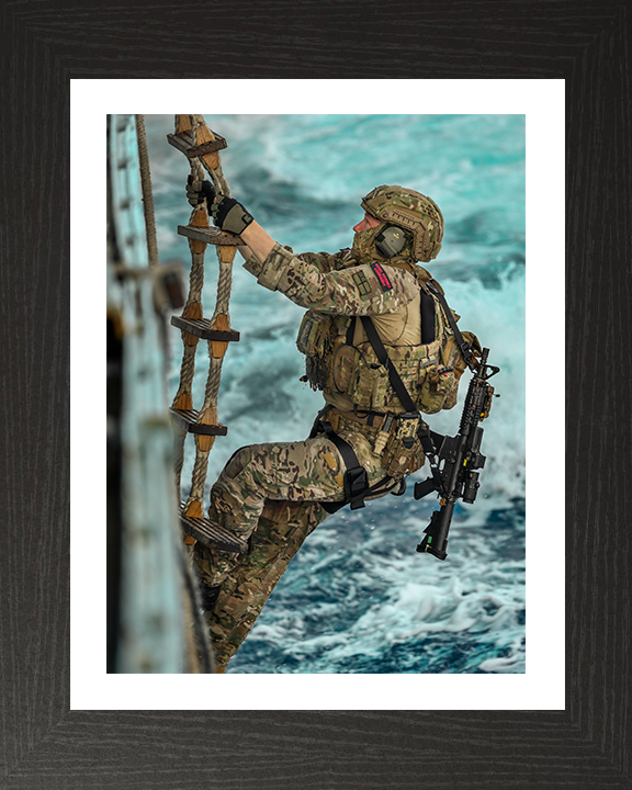 Royal Marine Commando on pilot Ladder boarding Photo Print Hampshire Prints 10 x 8 Black Frame Yes