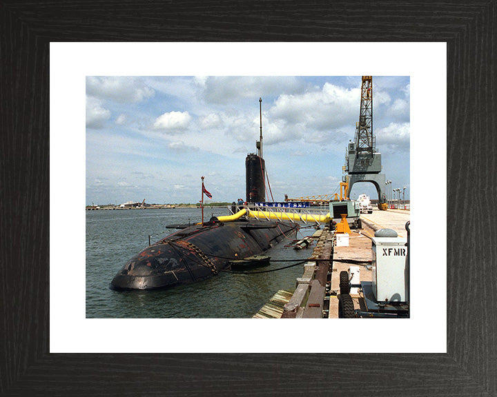 HMS Valiant (S102) Photo Print - Alongside - Royal Navy Valiant Class Submarine Hampshire Prints 10 x 8 Black Frame Yes