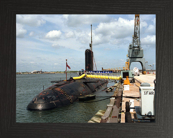 HMS Valiant (S102) Photo Print - Alongside - Royal Navy Valiant Class Submarine Hampshire Prints 10 x 8 Black Frame No