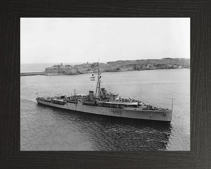 HMS Magpie (U82) Photo Print - Valletta Malta - Royal Navy Black Swan Class Sloop Hampshire Prints 10 x 8 Black Frame No