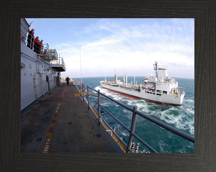 RFA Bayleaf (A109) Photo Print - RAS Approach - Royal Fleet Auxiliary Leaf Class Tanker Hampshire Prints 10 x 8 Black Frame No