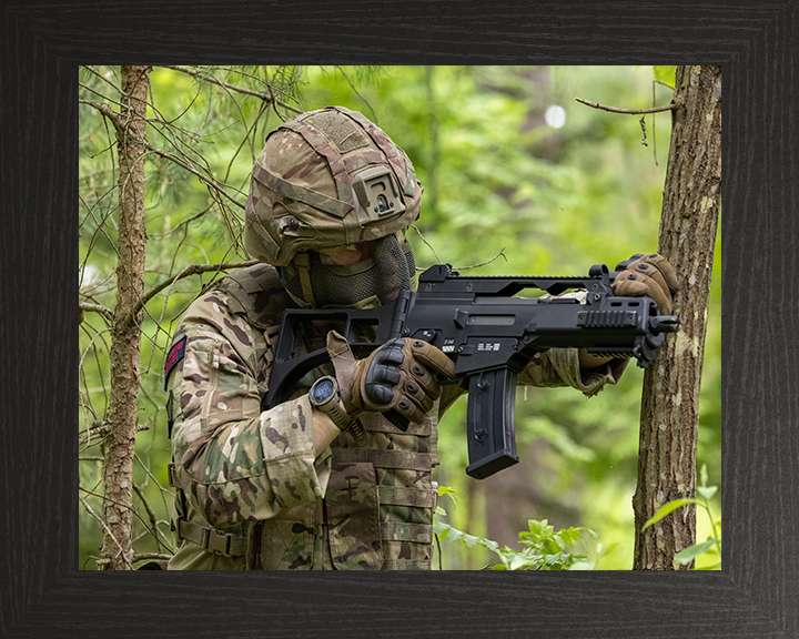 Royal Marines Battle training Photo Print - 45 Commando Hampshire Prints 10 x 8 Black Frame No