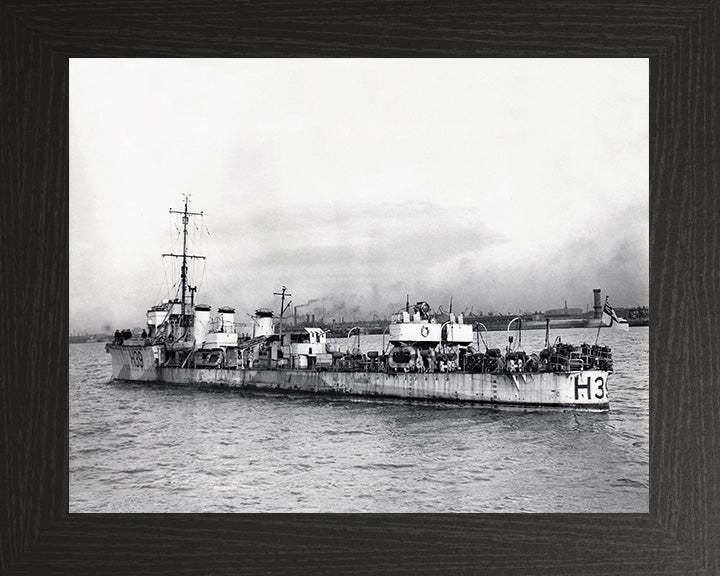 HMS Skate (H39) Photo Print - Port Side - Royal Navy R Class Destroyer Hampshire Prints 10 x 8 Black Frame No