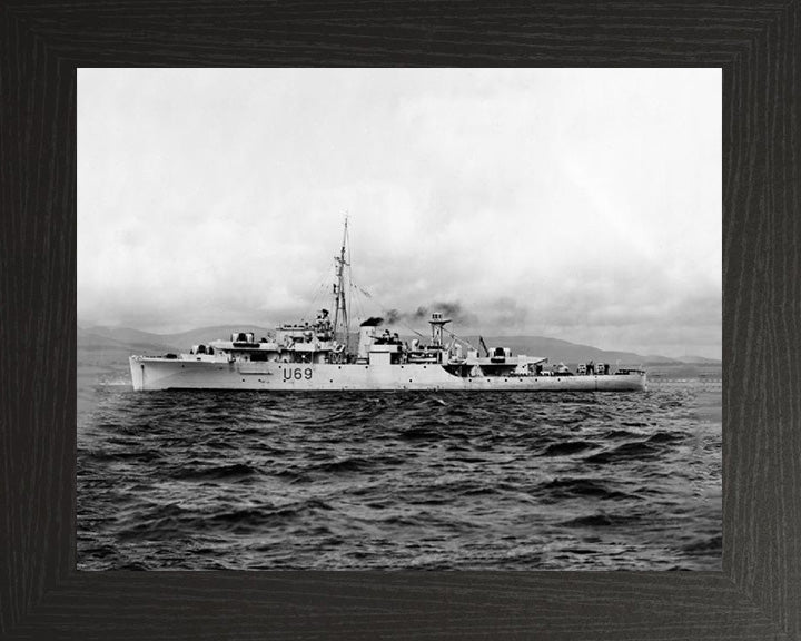 HMS Redpole (U69) Photo Print - Port Beam View - Royal Navy Black Swan Class Sloop Hampshire Prints 10 x 8 Black Frame No