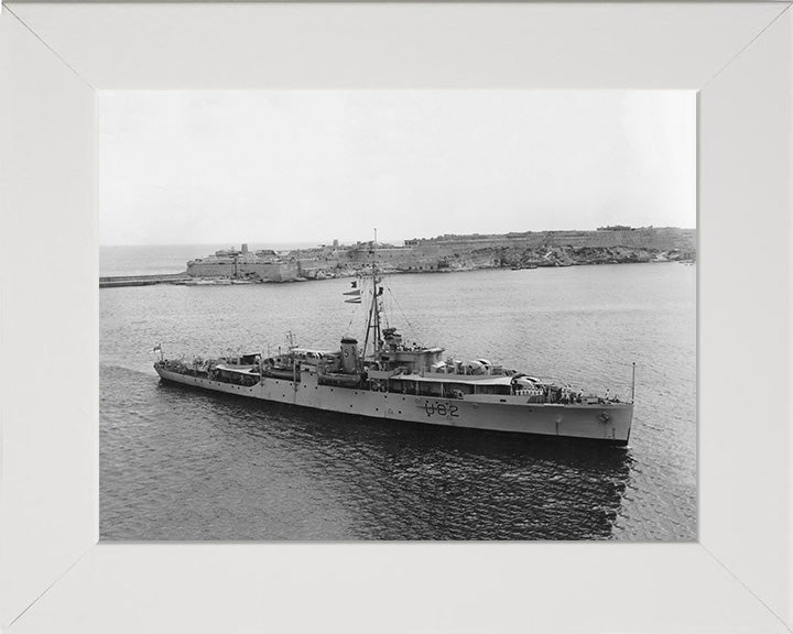 HMS Magpie (U82) Photo Print - Valletta Malta - Royal Navy Black Swan Class Sloop Hampshire Prints 10 x 8 White Frame No