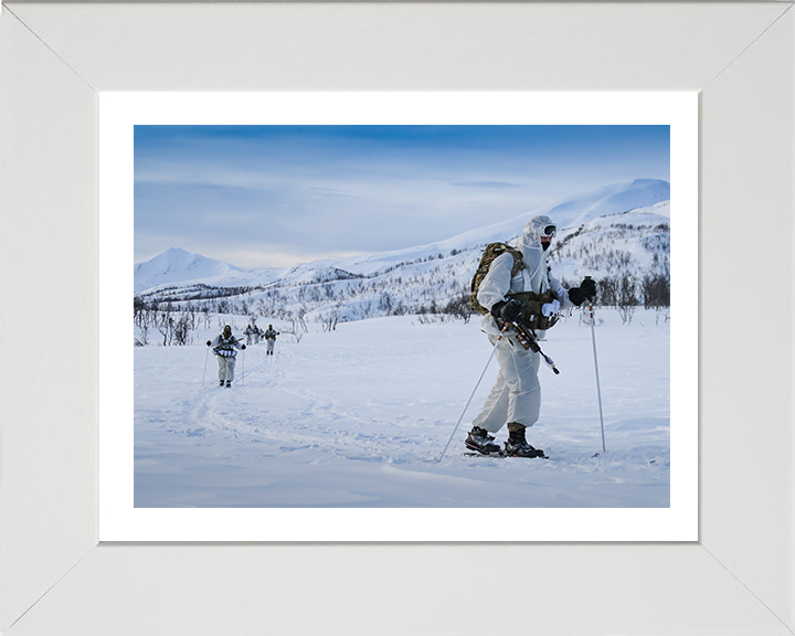 Royal Marines Commandos Skiing Photo Print - 45 Commando Hampshire Prints 10 x 8 White Frame Yes