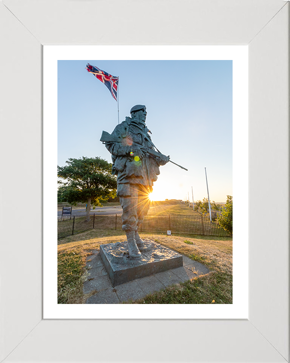 Royal Marines Commando Yomper Statue Portsmouth Photo Print Hampshire Prints 10 x 8 White Frame Yes