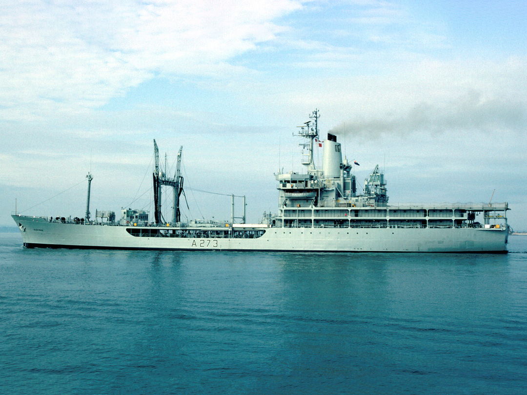 RFA Black Rover (A273) Photo Print - Port Beam View - Royal Fleet Auxiliary Rover Class Tanker Hampshire Prints 6 x 4 No Frame No