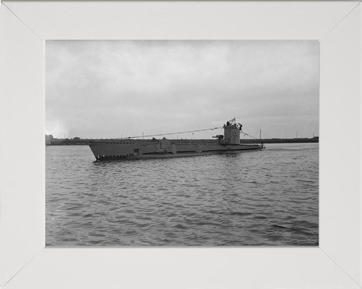 HMS Venturer (P68) Photo Print - Port Side View - Royal Navy V Class Submarine Hampshire Prints 10 x 8 White Frame No