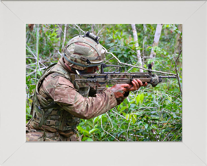 Royal Marines Commando Belize Jungle Photo Print - 40 Commando Hampshire Prints 10 x 8 White Frame No
