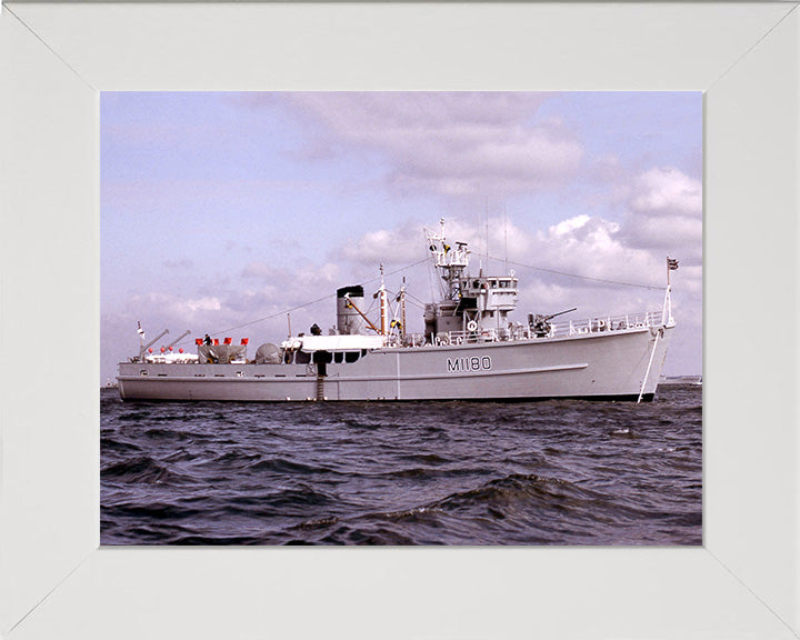 HMS Shavington (M1180) Photo Print - Starboard Beam - Royal Navy Ton Class Minesweeper Hampshire Prints 10 x 8 White Frame No
