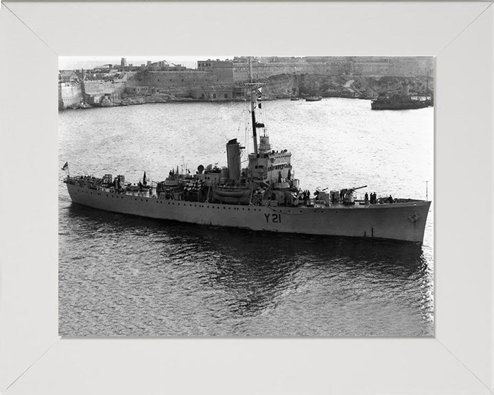 HMS Sennen (Y21) Photo Print - Valletta Malta - Royal Navy Banff Class Sloop Hampshire Prints 10 x 8 White Frame No