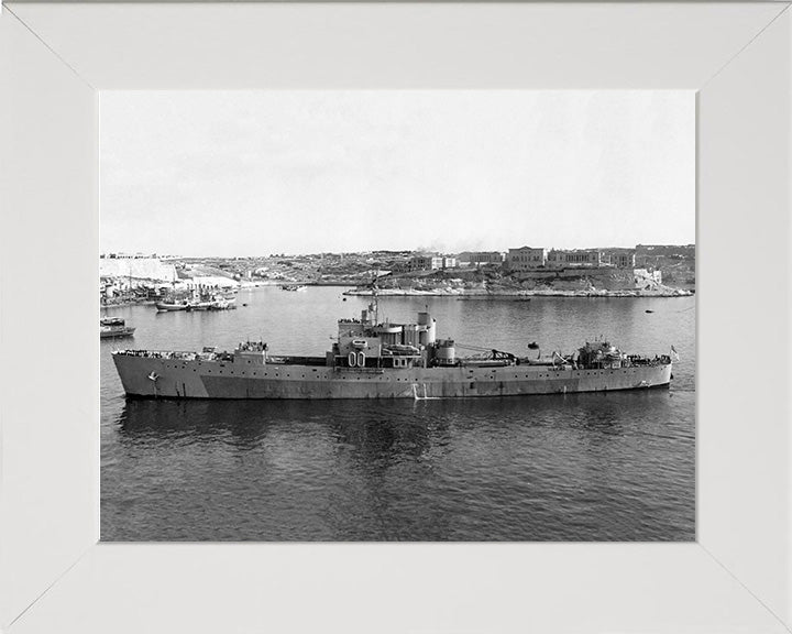 HMS Thruster (1917) Photo Print - Valletta - Royal Navy R Class Destroyer Hampshire Prints 10 x 8 White Frame No