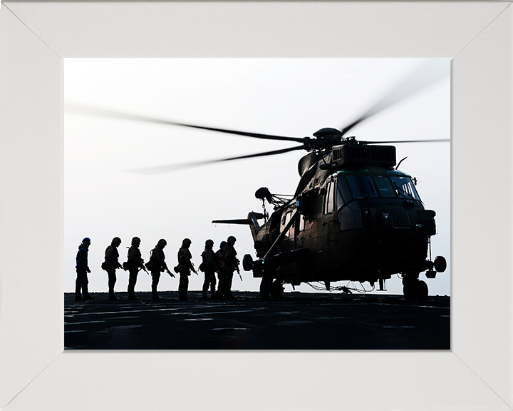 Royal Marines Commandos Boarding a Sea King Helicopter Photo Print - 40 Commando Hampshire Prints 10 x 8 White Frame No