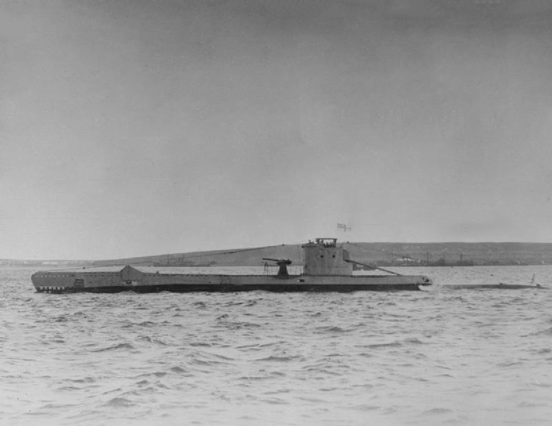 HMS Urge Photo Print - Port Side View - Royal Navy U Class Submarine Hampshire Prints 6 x 4 No Frame No