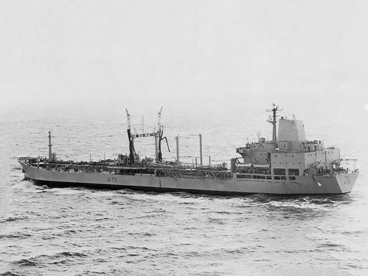 RFA Appleleaf (A79) Photo Print - Port Side - Royal Fleet Auxiliary Leaf Class Tanker Hampshire Prints 6 x 4 No Frame No