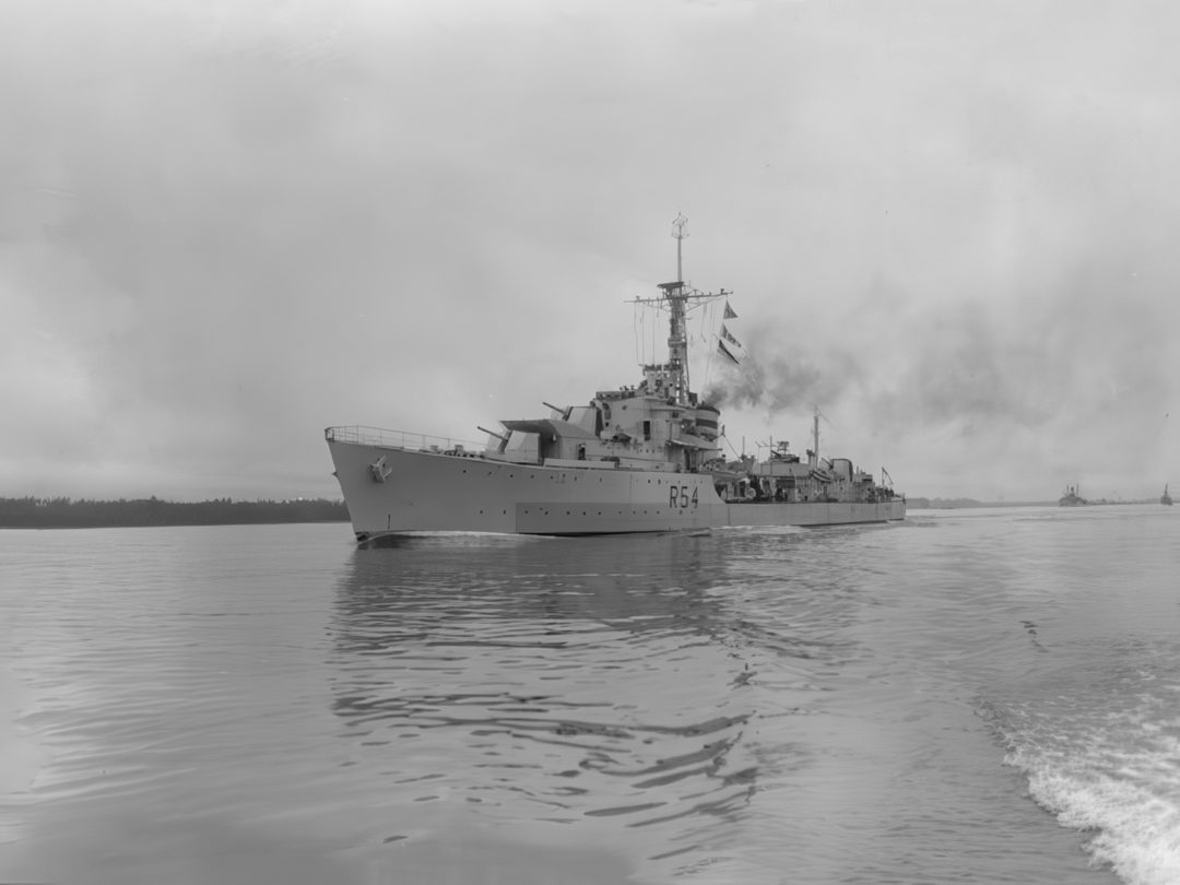 HMS Zodiac (R54) Photo Print - At Sea 1945 - Royal Navy Z Class Destroyer Hampshire Prints 6 x 4 No Frame No