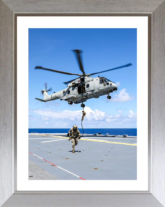 Royal Marine Commando Fast Roping 2025 Photo Print - 42 Commando Hampshire Prints 10 x 8 Silver Frame Yes