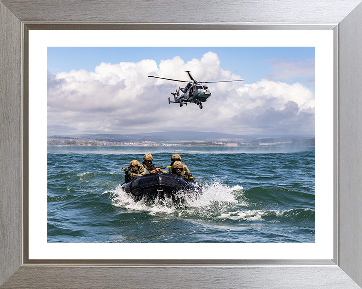 Royal Marines Commandos with Wildcat Helicopter Photo Print - 47 Commando Hampshire Prints 10 x 8 Silver Frame Yes