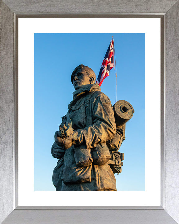 Royal Marine Yomper statue Royal Marines museum Photo Print or Framed Photo Print Hampshire Prints 10 x 8 Silver Frame Yes
