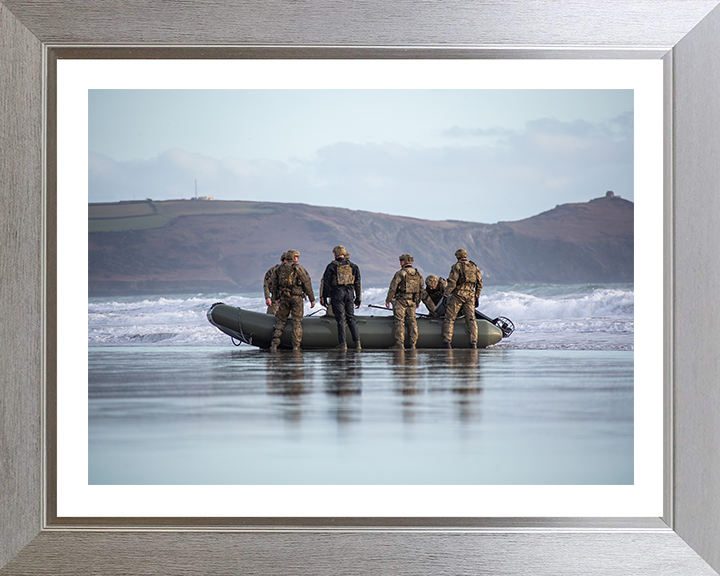 Royal Marines Commandos with Rigid Hull Inflatable Boat Photo Print - 47 Commando Hampshire Prints 10 x 8 Silver Frame Yes