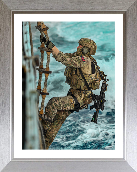 Royal Marine Commando on pilot Ladder boarding Photo Print Hampshire Prints 10 x 8 Silver Frame Yes