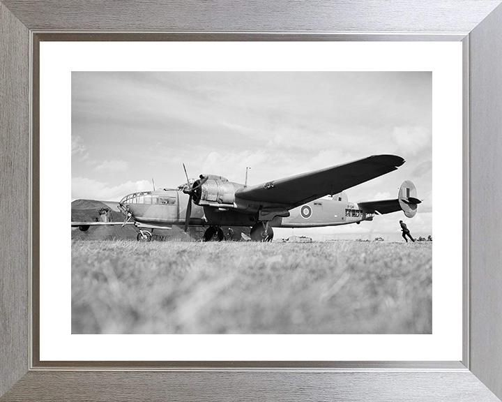 RAF Armstrong Whitworth Albemarle ST Mark I Photo Print - Royal Air Force Aircraft Hampshire Prints 10 x 8 Silver Frame Yes
