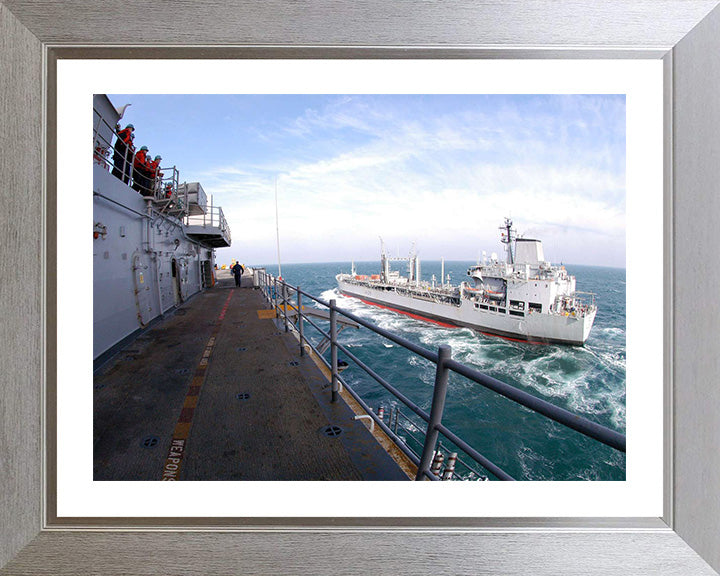 RFA Bayleaf (A109) Photo Print - RAS Approach - Royal Fleet Auxiliary Leaf Class Tanker Hampshire Prints 10 x 8 Silver Frame Yes