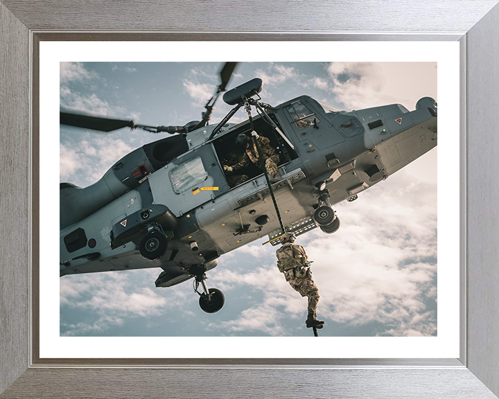 Royal Marine Commando fast roping from a Wildcat Helicopter Photo Print Hampshire Prints 10 x 8 Silver Frame Yes