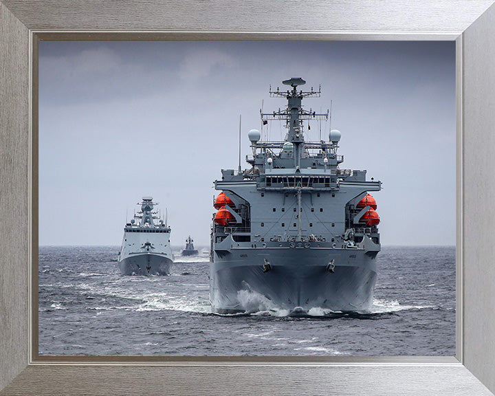 RFA Argus (A135) Photo Print - Bow View - Royal Fleet Auxiliary Casualty Class Ship Hampshire Prints 10 x 8 Silver Frame No