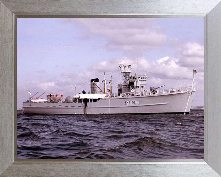 HMS Shavington (M1180) Photo Print - Starboard Beam - Royal Navy Ton Class Minesweeper Hampshire Prints 10 x 8 Silver Frame No