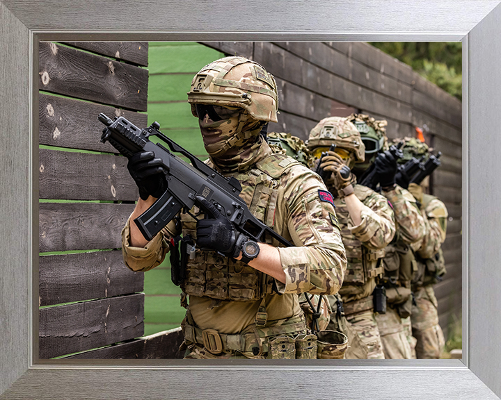 Royal Marine Commandos Battle training Photo Print - 45 Commando Hampshire Prints 10 x 8 Silver Frame No