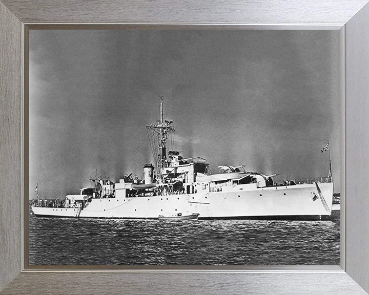 HMS Snipe (U20) Photo Print - At Anchor - Royal Navy Black Swan Class Sloop Hampshire Prints 10 x 8 Silver Frame No