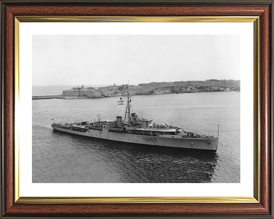 HMS Magpie (U82) Photo Print - Valletta Malta - Royal Navy Black Swan Class Sloop Hampshire Prints 10 x 8 Classic Frame Yes