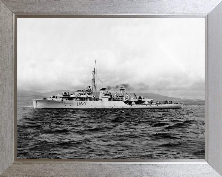 HMS Redpole (U69) Photo Print - Port Beam View - Royal Navy Black Swan Class Sloop Hampshire Prints 10 x 8 Silver Frame No