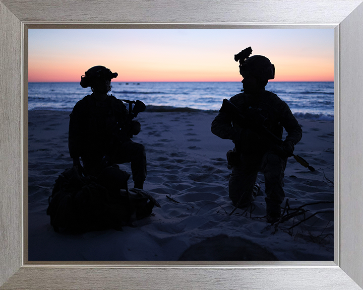 Royal Marine Commandos silhouettes at sunset Photo Print Hampshire Prints 10 x 8 Silver Frame No