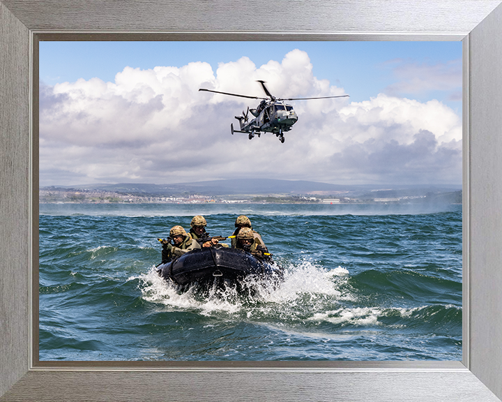 Royal Marines Commandos with Wildcat Helicopter Photo Print - 47 Commando Hampshire Prints 10 x 8 Silver Frame No