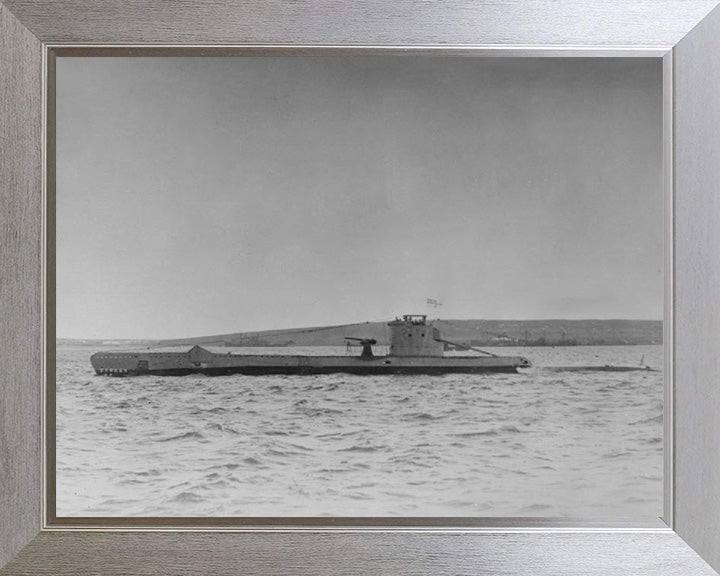 HMS Urge Photo Print - Port Side View - Royal Navy U Class Submarine Hampshire Prints 10 x 8 Silver Frame No