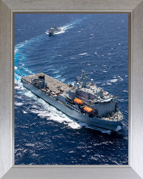 RFA Argus (A135) Photo Print - Turning to Port - Royal Fleet Auxiliary Casualty Class Ship Hampshire Prints 10 x 8 Silver Frame No