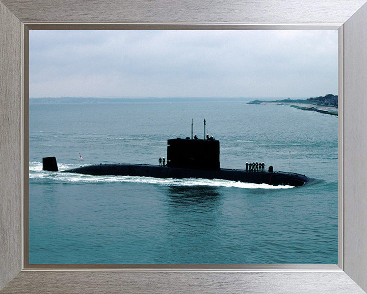 HMS Ursula (S42) Photo Print - Portsmouth - Royal Navy Victoria Class Submarine Hampshire Prints 10 x 8 Silver Frame No