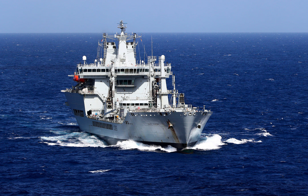 RFA Wave Knight (A389) Photo Print - High Starboard Bow View - Royal Fleet Auxiliary Wave Class Tanker Hampshire Prints 6 x 4 No Frame No