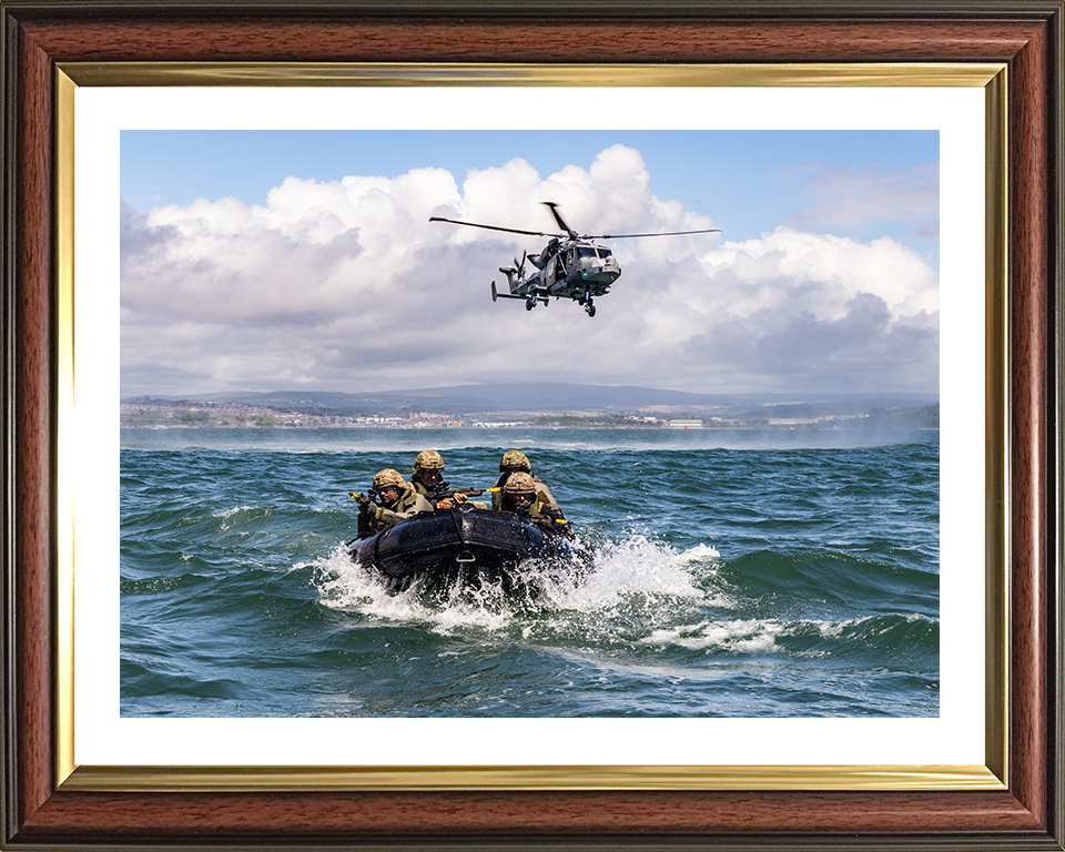 Royal Marines Commandos with Wildcat Helicopter Photo Print - 47 Commando Hampshire Prints 10 x 8 Classic Frame Yes