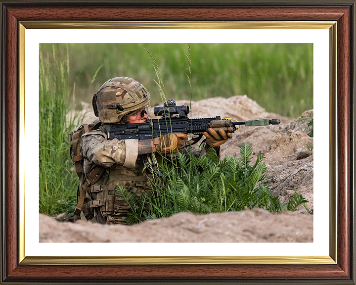 Royal Marine Commando firing Weapon Photo Print Hampshire Prints 10 x 8 Classic Frame Yes